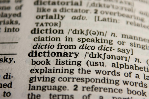 Courrier Sud Productions, les traductions